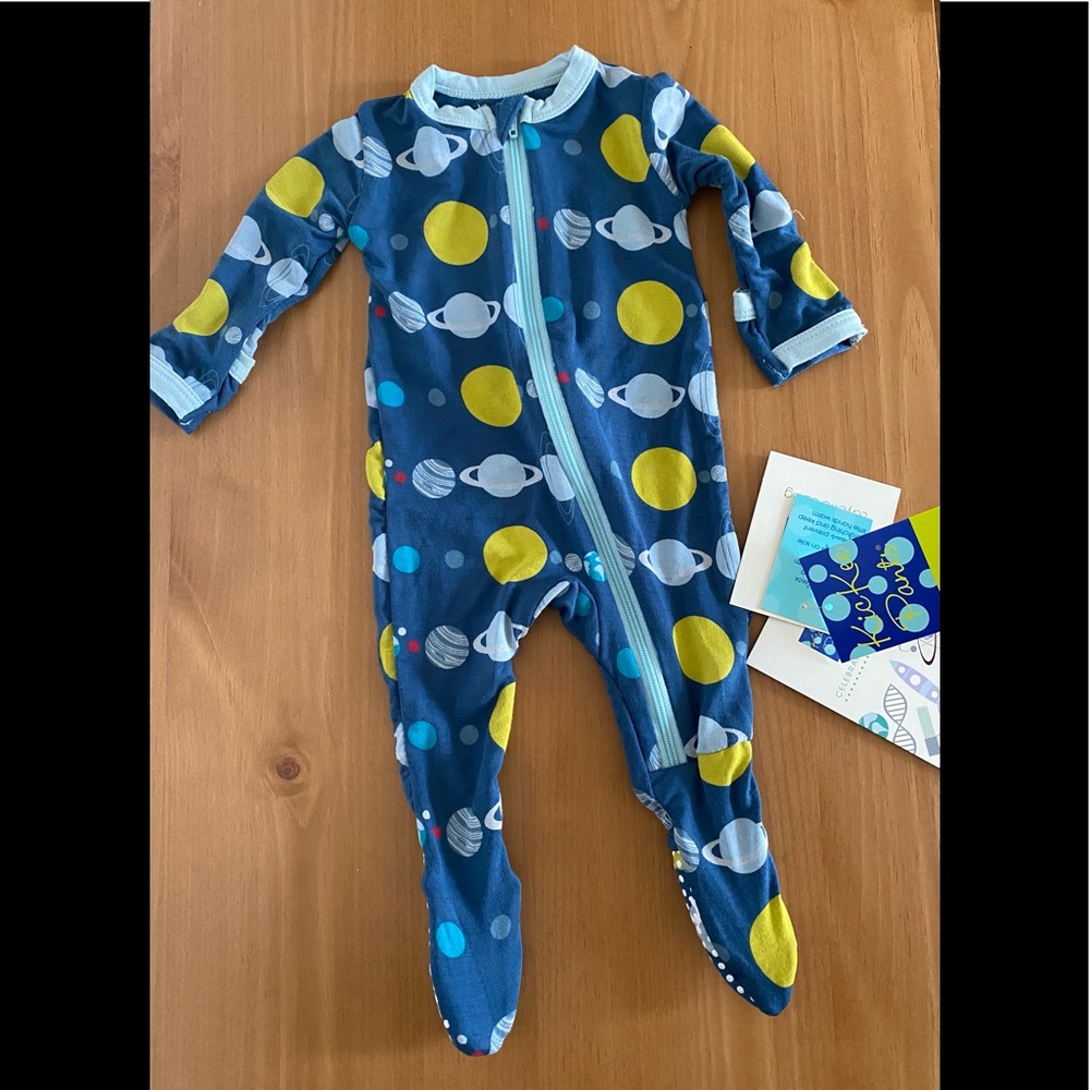 Kickee pants print footie with zipper twilight planets